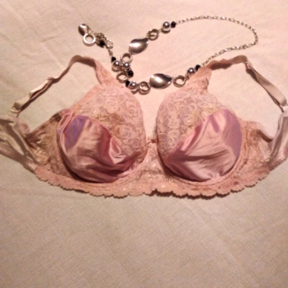 PINK K Other - women's pink bra size 38D